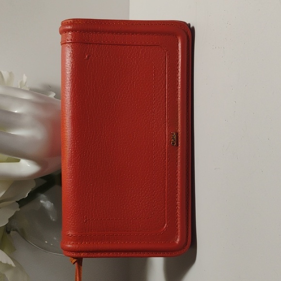 Chloe Continental Wallet In Beautiful Coral Color - Picture 1 of 9